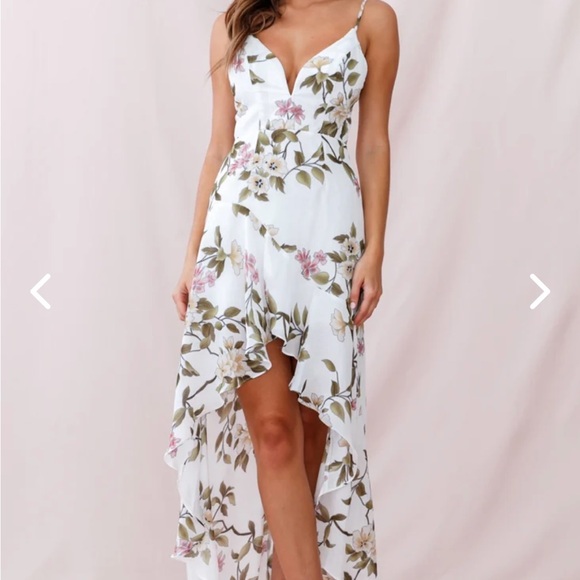 Selfie Leslie “Imelda” v-neck high-low hem dress, white floral, size small - Picture 7 of 11